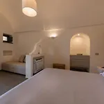 Insula Boutique Hotel