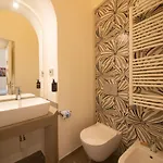 Insula Boutique Hotel 4*