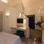 Insula Boutique Hotel
