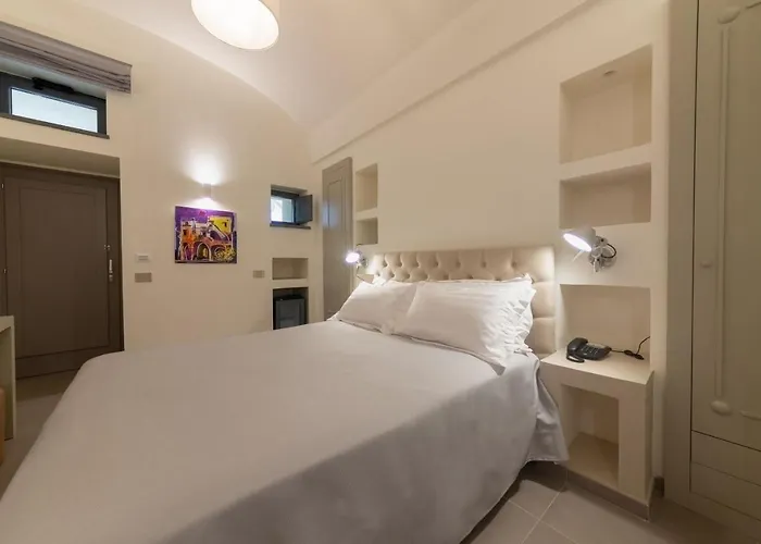 Insula Boutique Procida