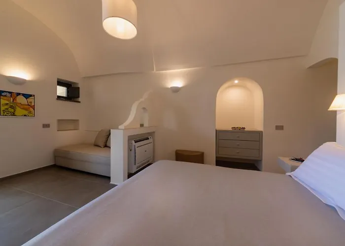 Insula Boutique Hotel