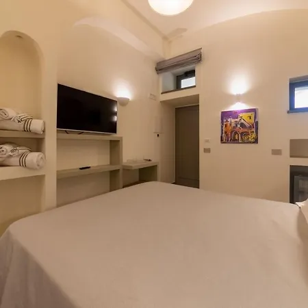 Insula Boutique Procida