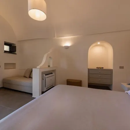 Insula Boutique Hotel