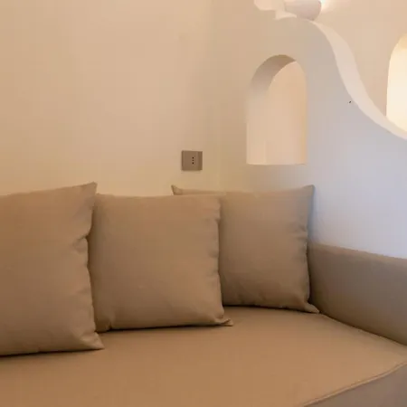 Insula Boutique