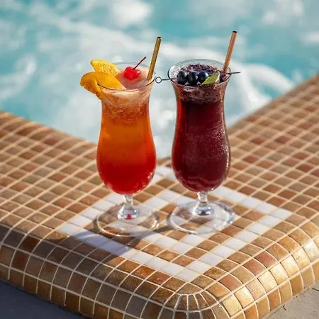 Hotel Insula Boutique 4*