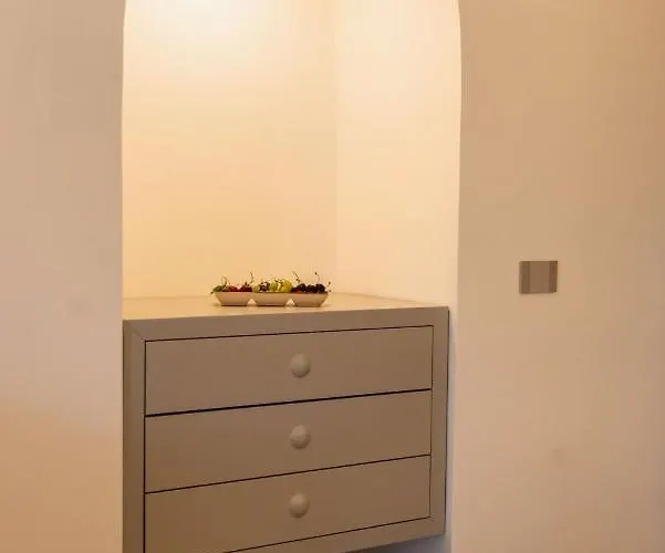 Insula Boutique Hotel