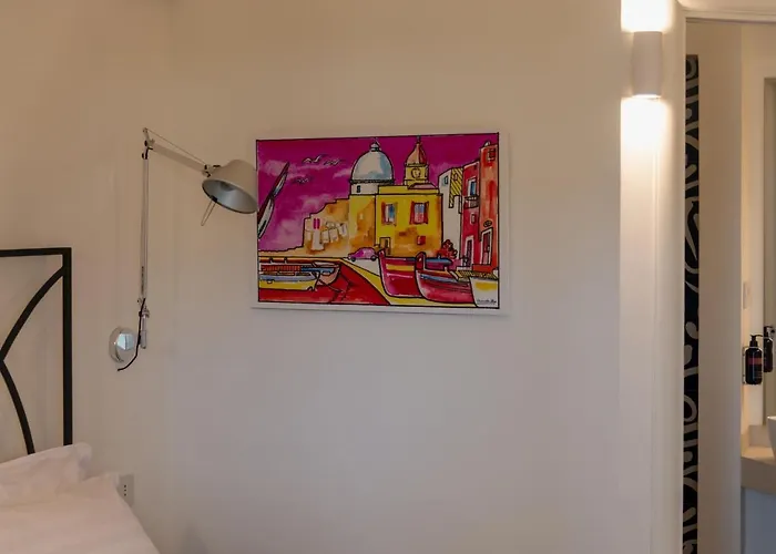 Insula Boutique Hotel 4*